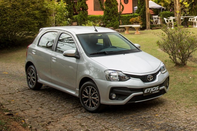 toyota-etios-liva-facelift
