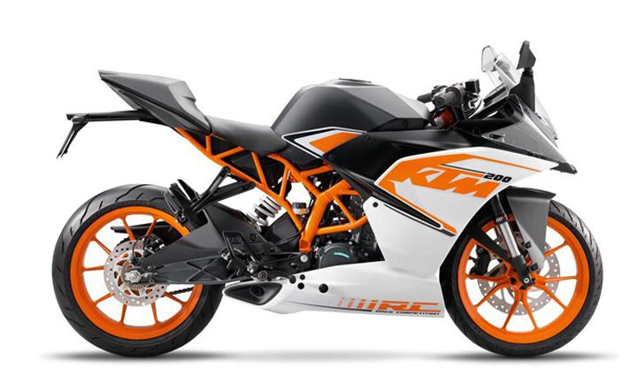 2017-ktm-rc200-with-graphics