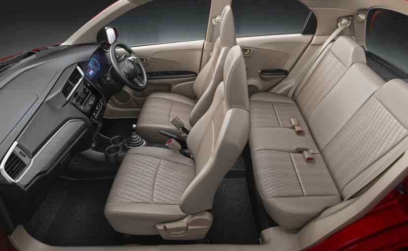 honda-brio-facelift-2016-interior-beige